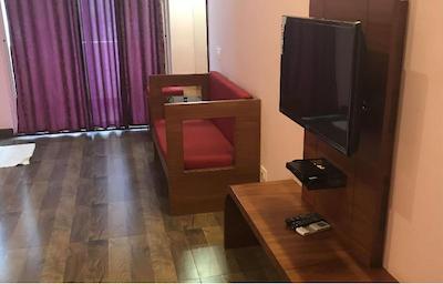 Park Hotel And Resort