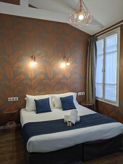 THE LOFT BOUTIQUE HOSTEL HOTEL