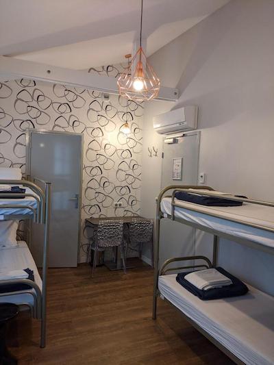 THE LOFT BOUTIQUE HOSTEL HOTEL