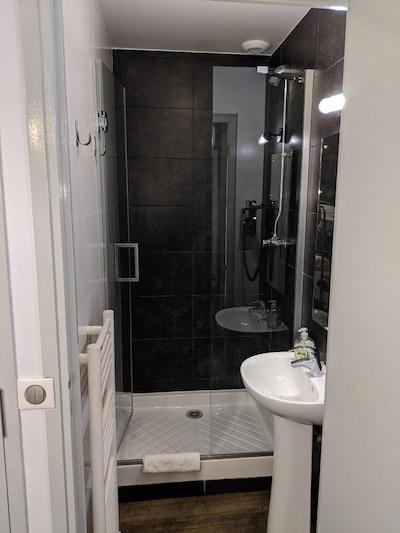 THE LOFT BOUTIQUE HOSTEL HOTEL