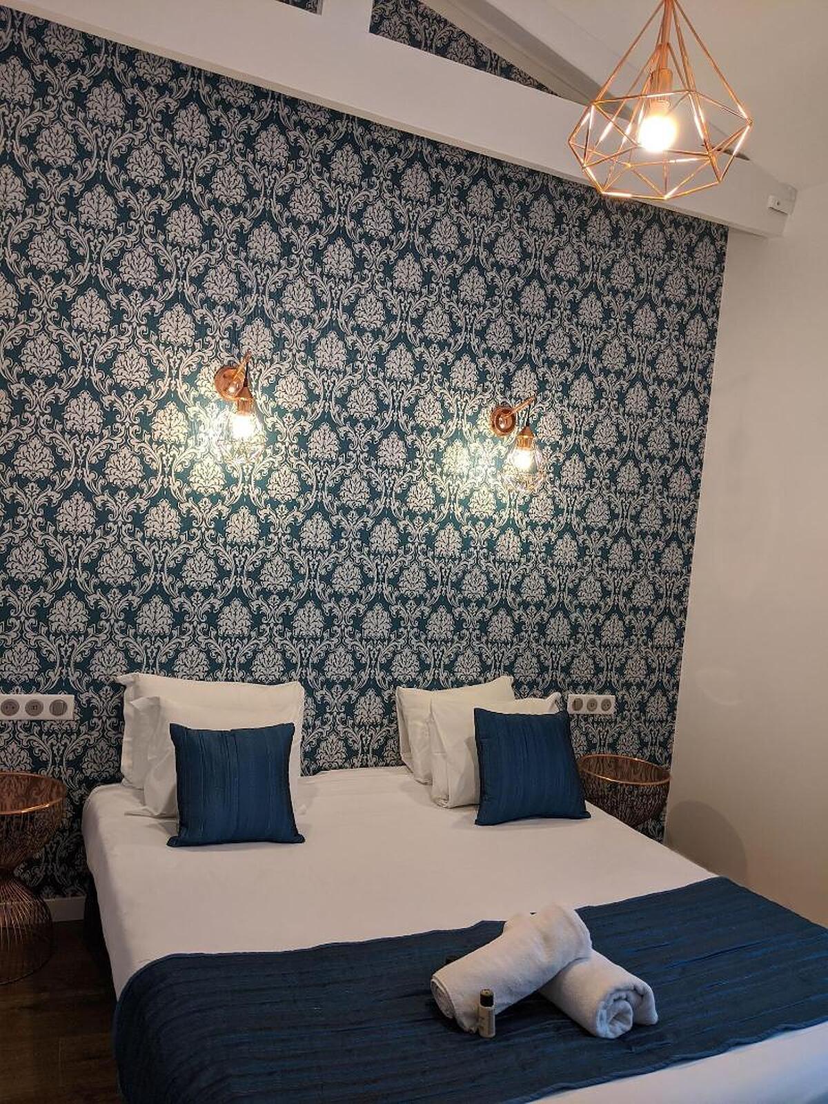 THE LOFT BOUTIQUE HOSTEL HOTEL