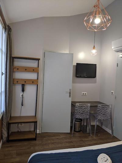 THE LOFT BOUTIQUE HOSTEL HOTEL