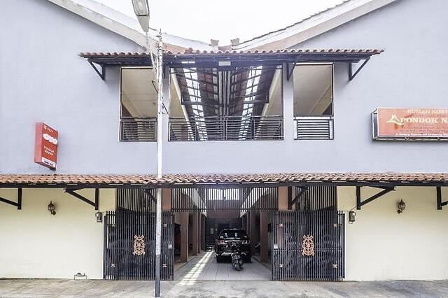 OYO 2121 Pondok Nazwa