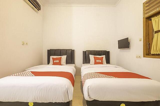 OYO 2121 Pondok Nazwa