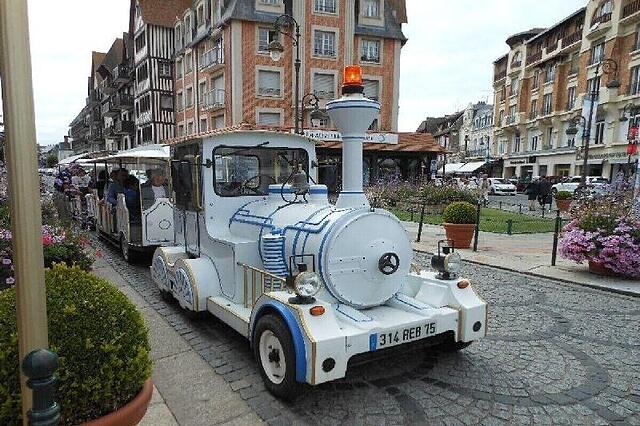 Le Bien Aller In A Shopping District