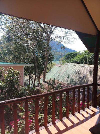 Phi Phi Jungle Hill Bungalow