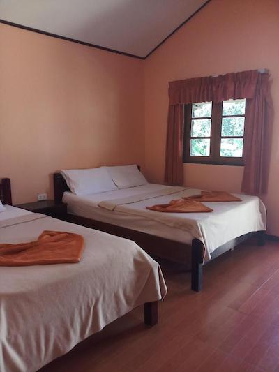 Phi Phi Jungle Hill Bungalow