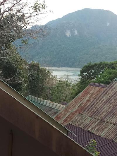 Phi Phi Jungle Hill Bungalow