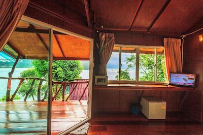 Phuphaya Seaview Resort