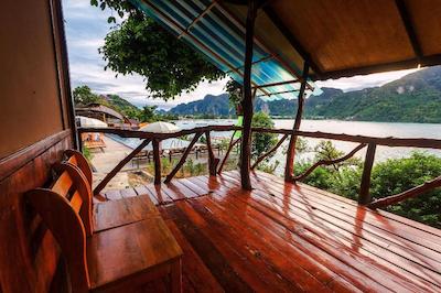 Phuphaya Seaview Resort