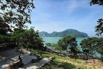 Phuphaya Seaview Resort