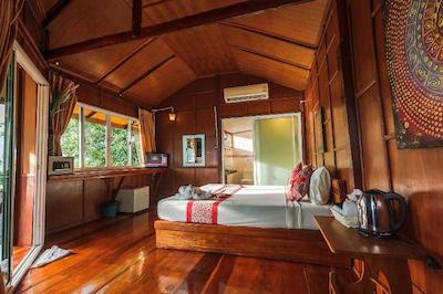 Phuphaya Seaview Resort