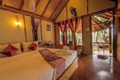 Phuphaya Seaview Resort