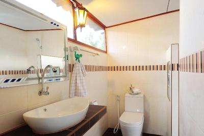 Phuphaya Seaview Resort