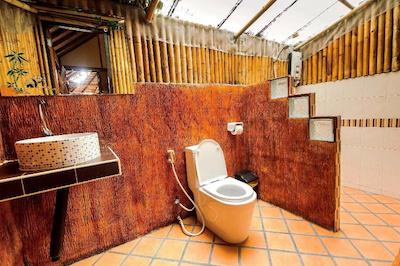 Phuphaya Seaview Resort