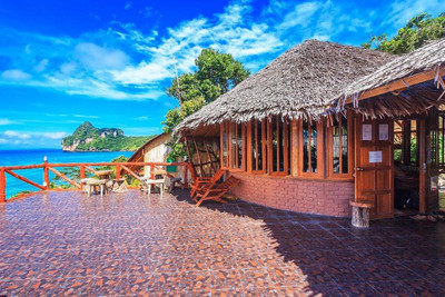 Phuphaya Seaview Resort