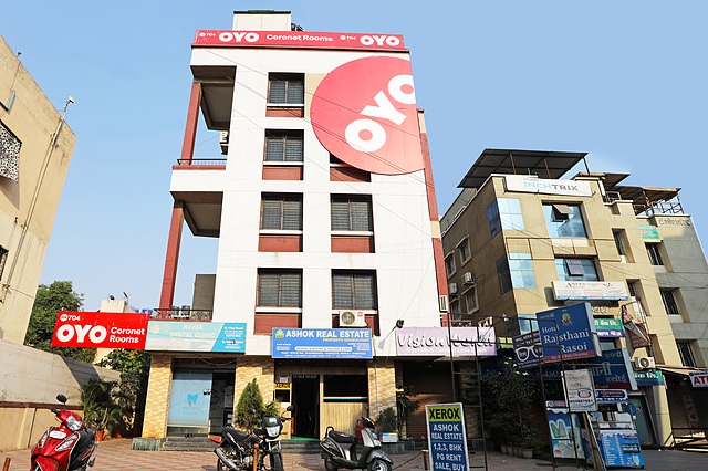 Oyo 704 Apartment Kharadi