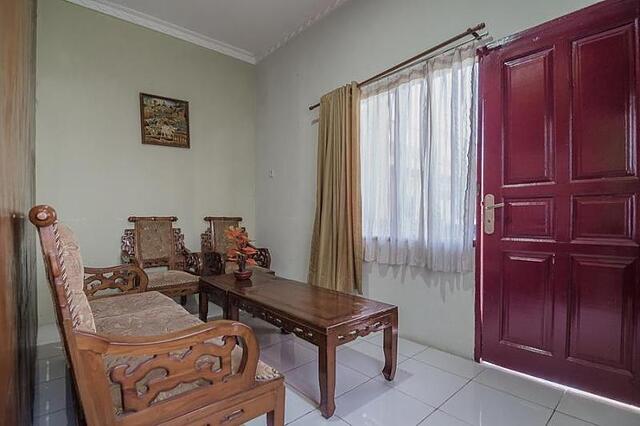 REDDOORZ NEAR SAMARINDA SQUARE