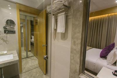 AMAZING ROOMS IN HOTEL