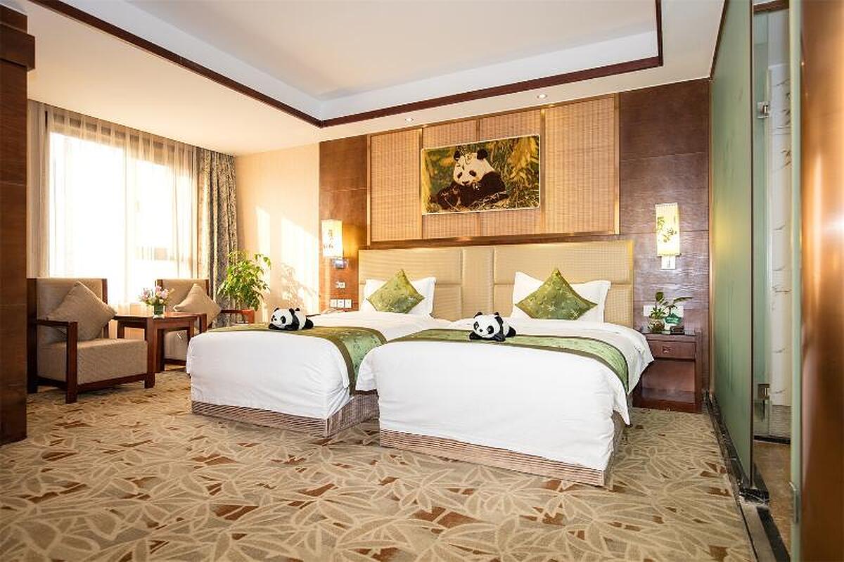 Panda Prince Hotel-South Chengdu Railway Station