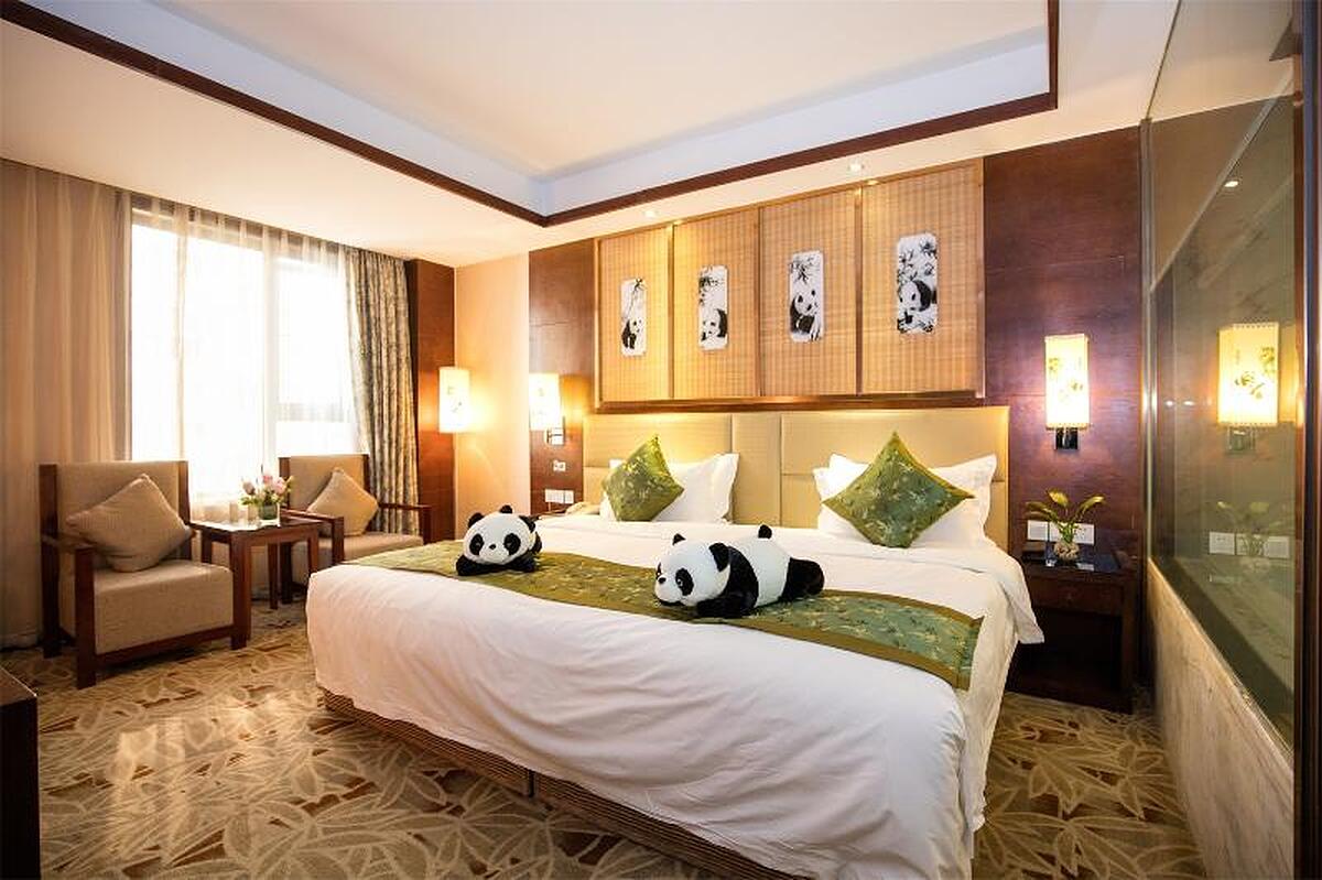 Panda Prince Hotel-South Chengdu Railway Station