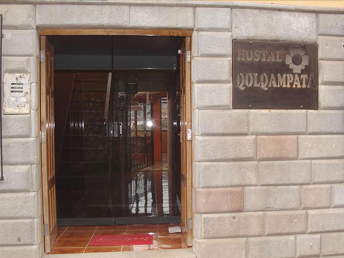 Hostal Qolqampata