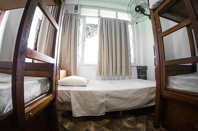 Bamboo Rio Hostel