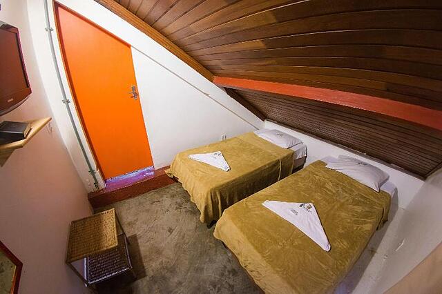 Bamboo Rio Hostel