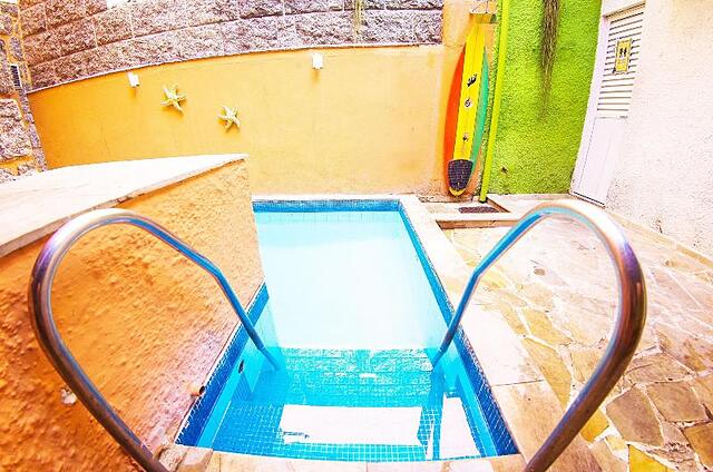 Bamboo Rio Hostel