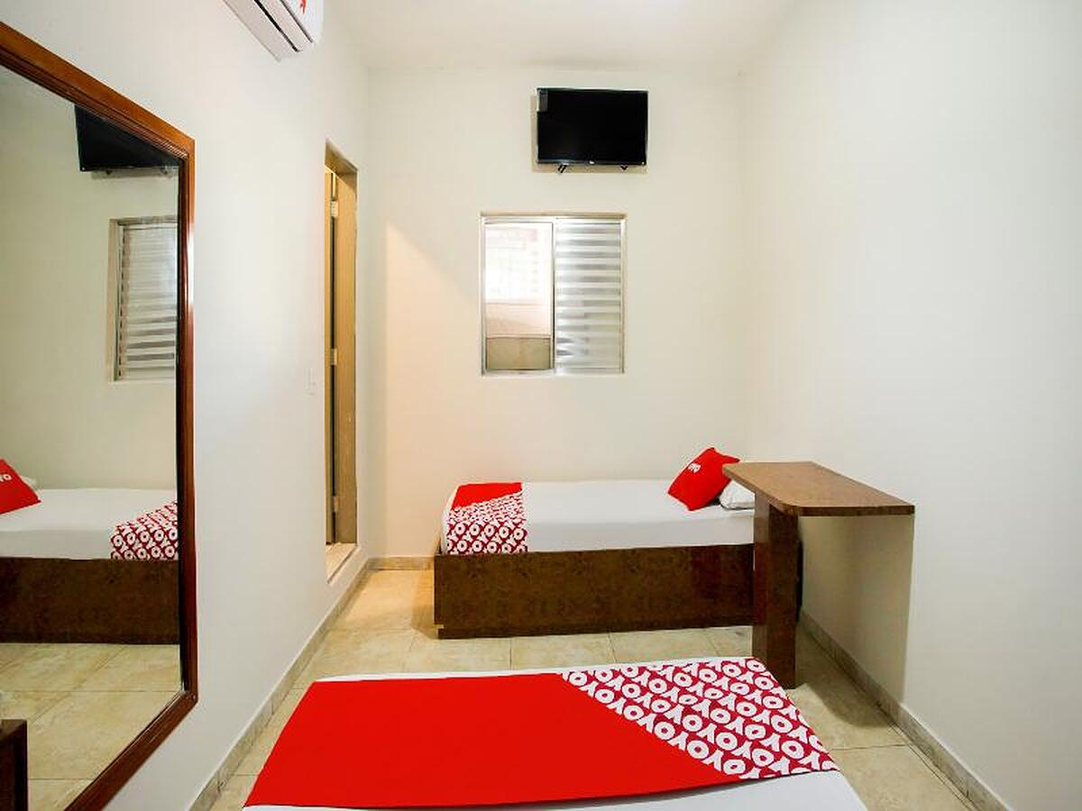 OYO Hotel Dom Pedro