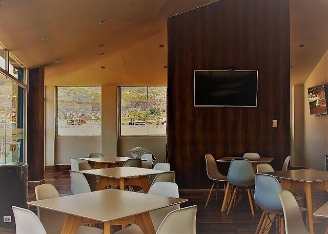 Wayqey Hotel