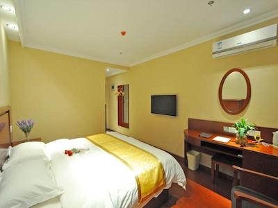 GREENTREE INN LINXI INTERNATIONAL CONVENTION CENTE