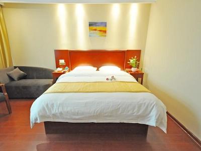 GREENTREE INN LINXI INTERNATIONAL CONVENTION CENTE