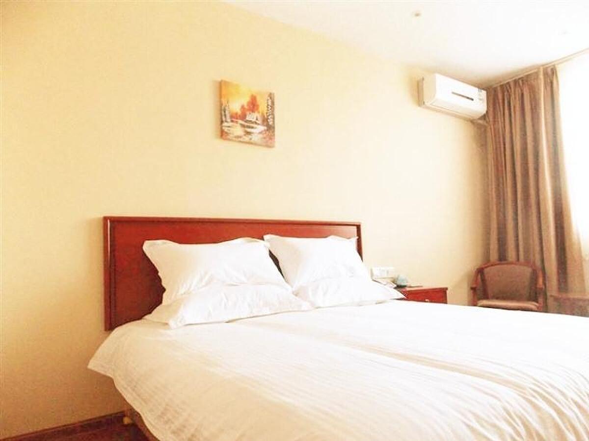 Greentree INN Linyi Lvnan Tianqiao