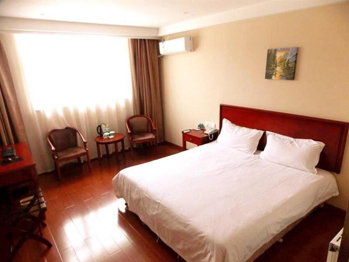Greentree INN Linyi Lvnan Tianqiao
