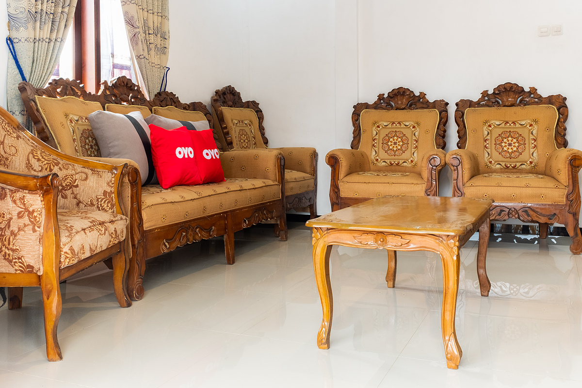 Oyo 2169 Anugrah Bromo Homestay