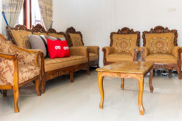 Oyo 2169 Anugrah Bromo Homestay