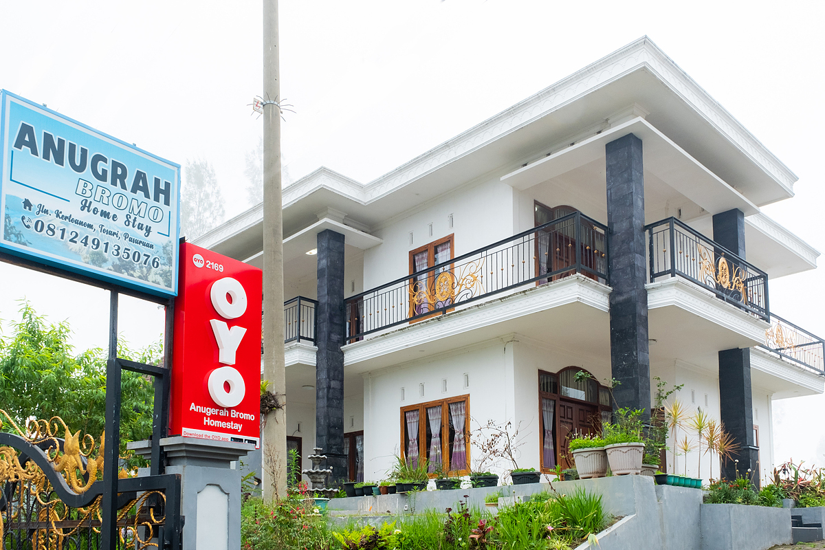 Oyo 2169 Anugrah Bromo Homestay