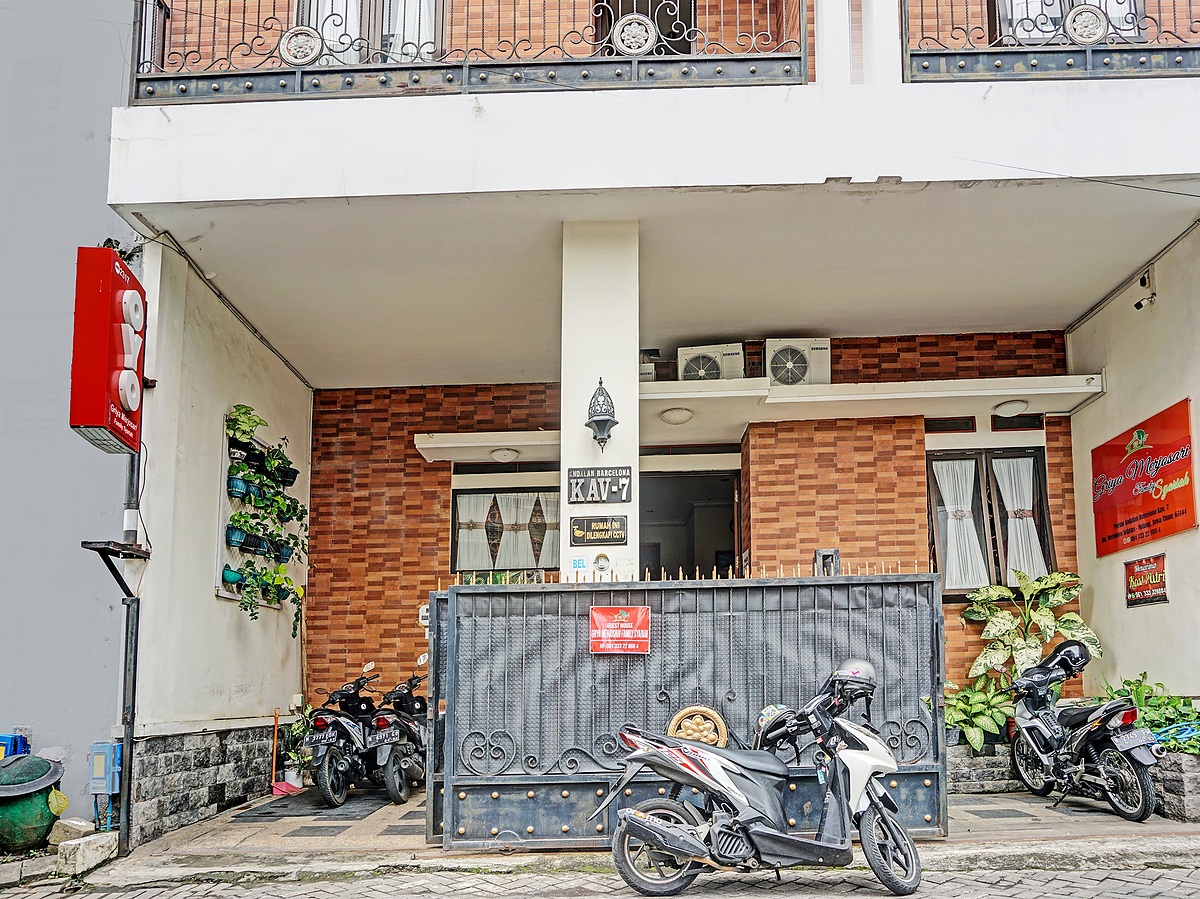 OYO 2317 Griya Putri Syariah