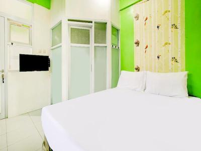 Oyo 3103 Opo Homestay & Kost