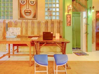 Oyo 3103 Opo Homestay & Kost