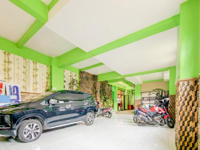 Oyo 3103 Opo Homestay & Kost