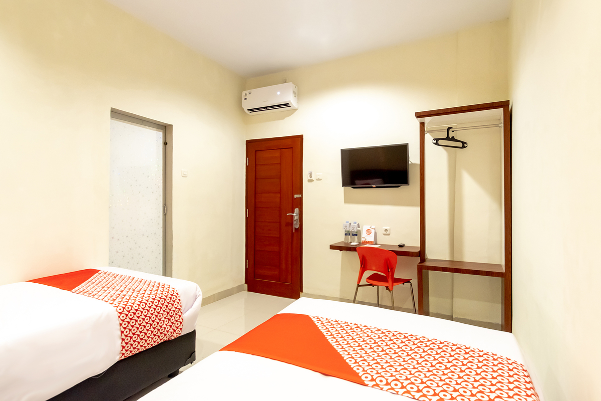 OYO 1585 Ring Road Residence