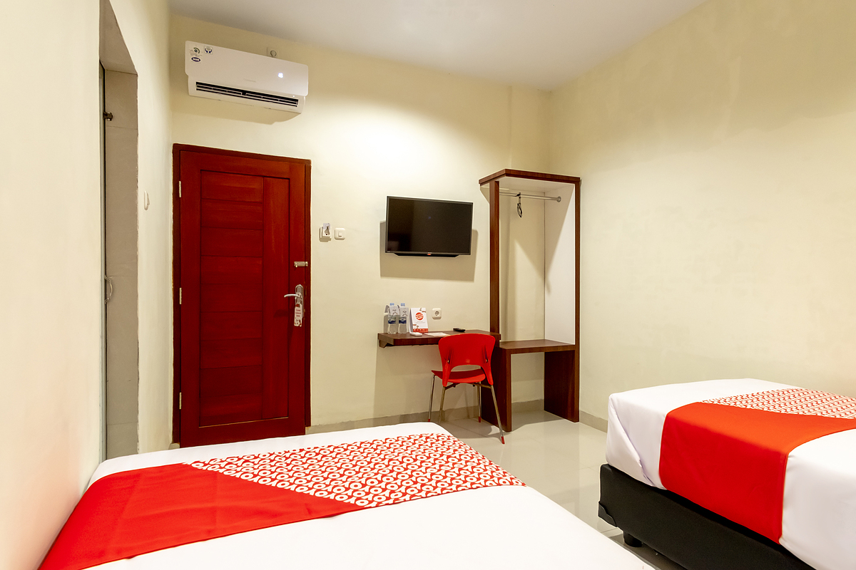 OYO 1585 Ring Road Residence