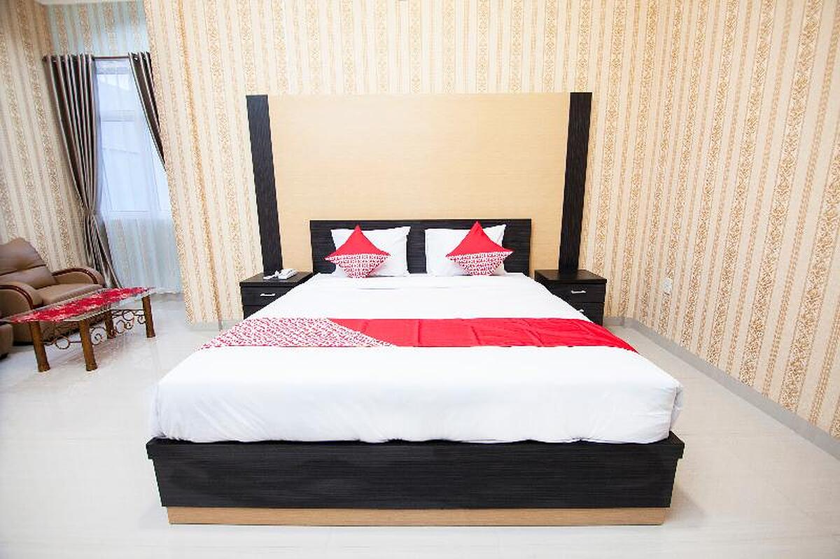 OYO 540 Esther Hotel