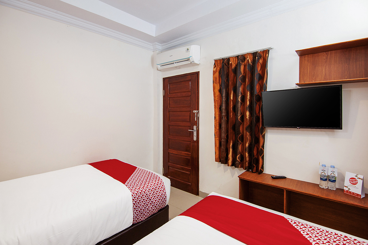 OYO 621 Vania Residence