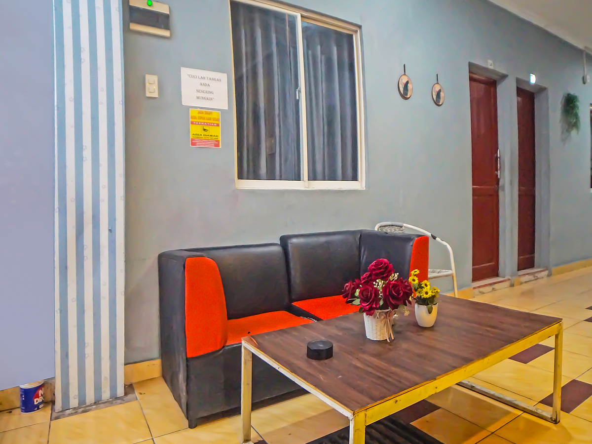 OYO 990 Stadion Residence