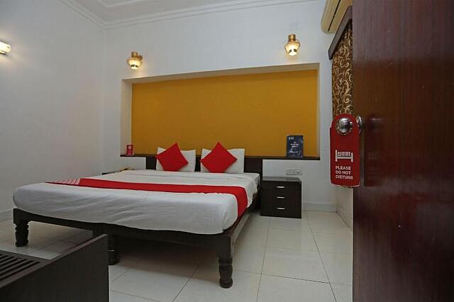 Oyo 2877 Hotel Narayana Palace