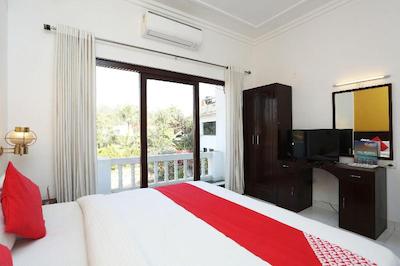 Oyo 2877 Hotel Narayana Palace