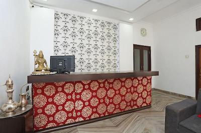 Oyo 2877 Hotel Narayana Palace